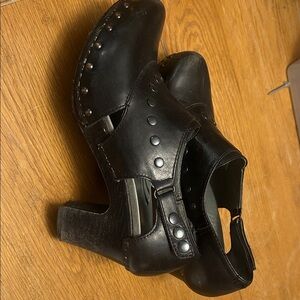 Black Dansko Ryder size 37 black